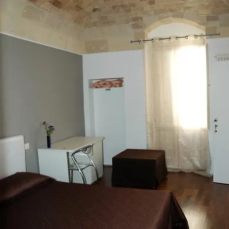 Oda ve Kahvaltı Antico Castello B&B Altamura