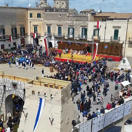 Antico Castello ألتامورا